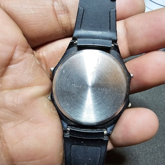 Vintage Calteck Digital Quartz Sports Watch Working Black Case Damaged Strap - Picture 6 of 9